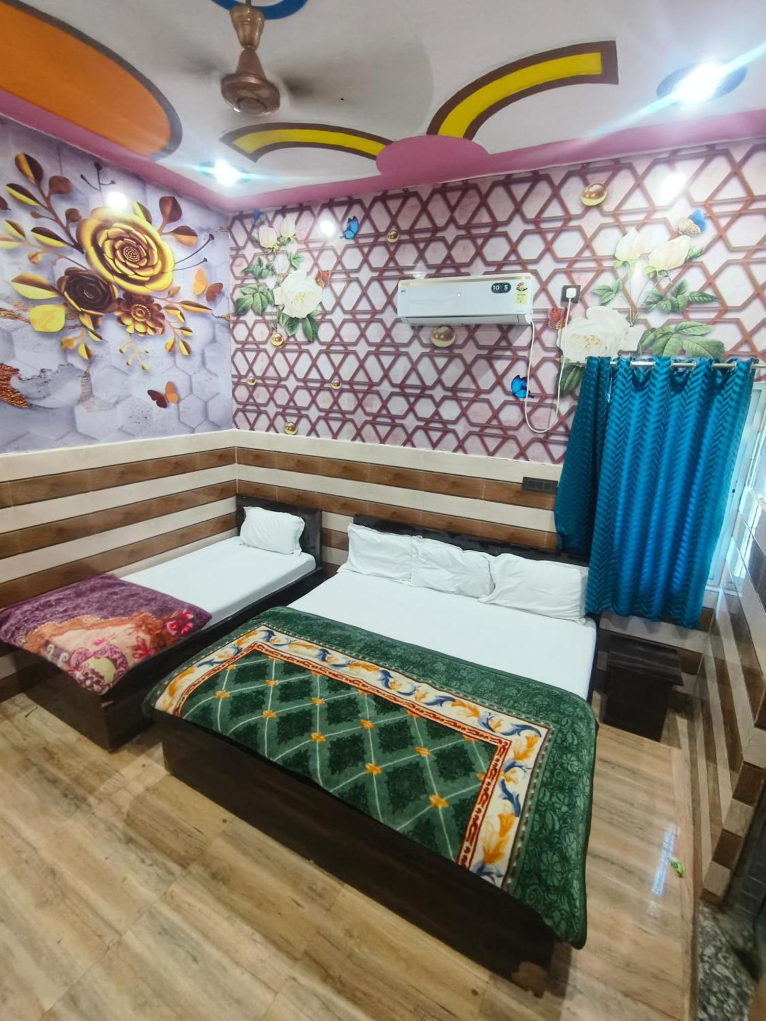 Guest house K D Dham Near Prem Mandir Iskcon Temple Vrindavan